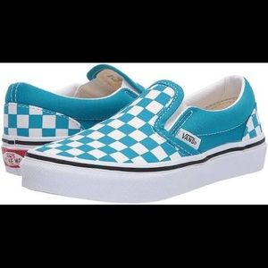 Vans missey size 13 boys. Turquoise